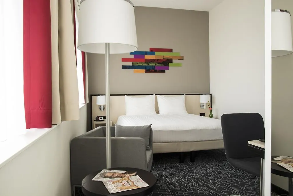 Отель Park Inn By Radisson Схипхол